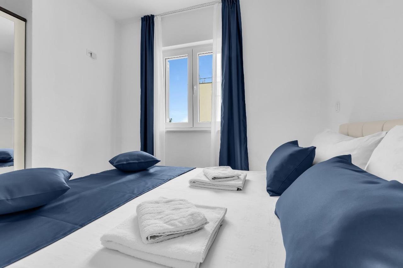 Apartments Lujnovic Makarska Extérieur photo