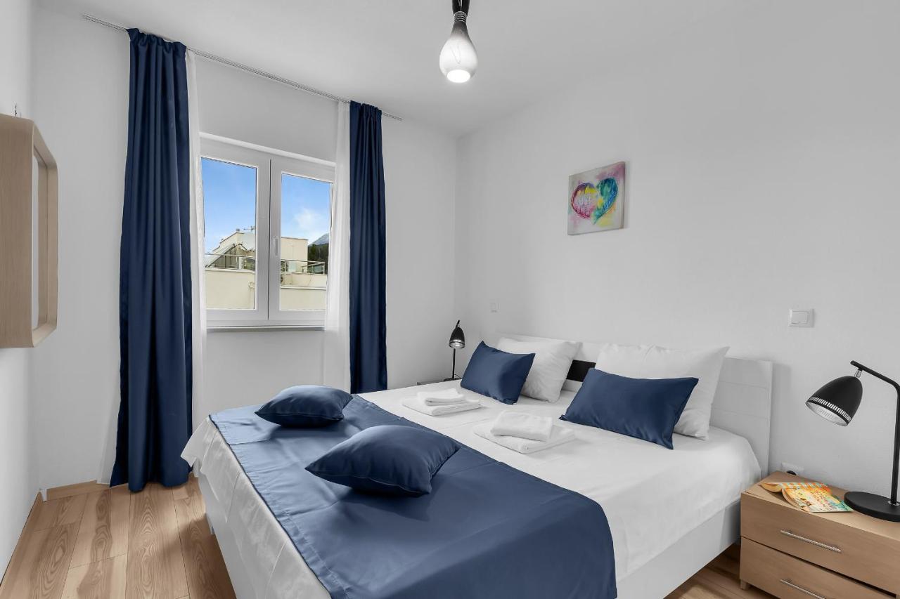 Apartments Lujnovic Makarska Extérieur photo
