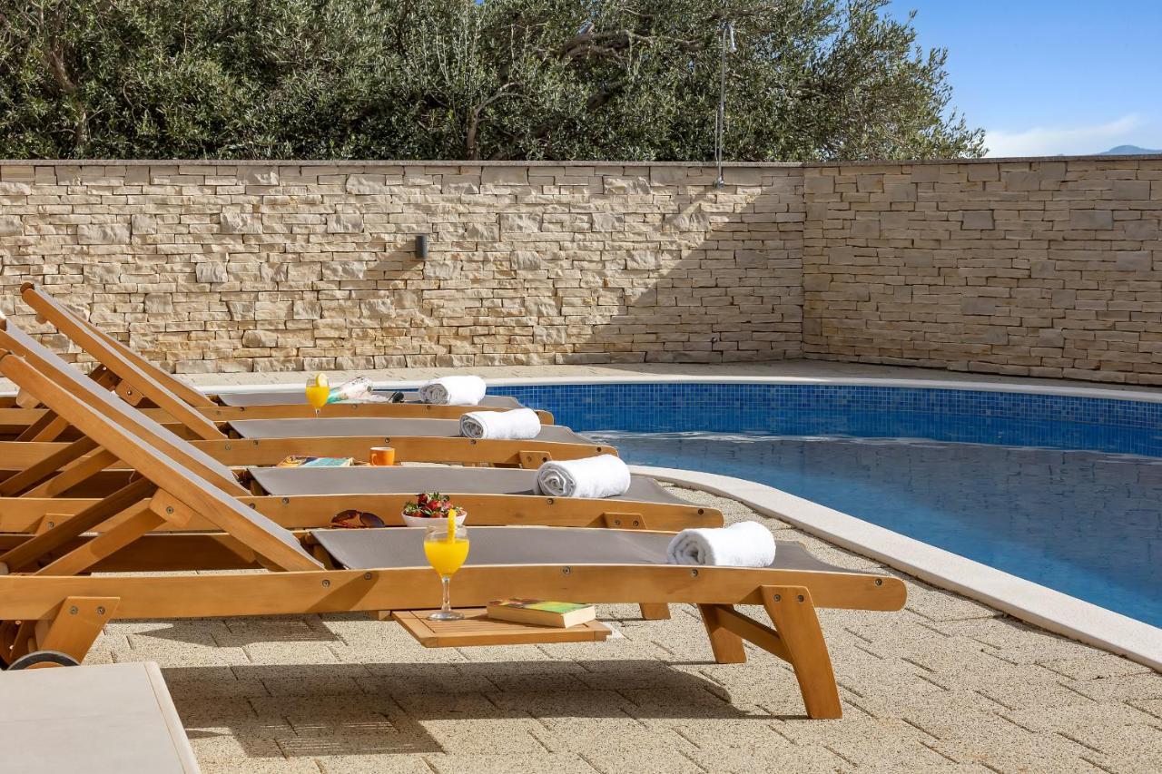 Apartments Lujnovic Makarska Extérieur photo