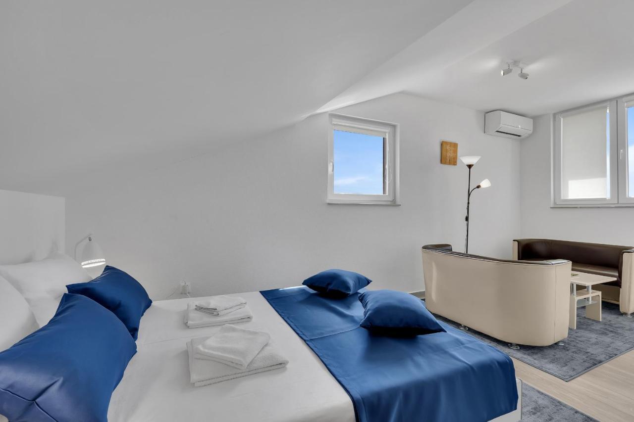 Apartments Lujnovic Makarska Extérieur photo