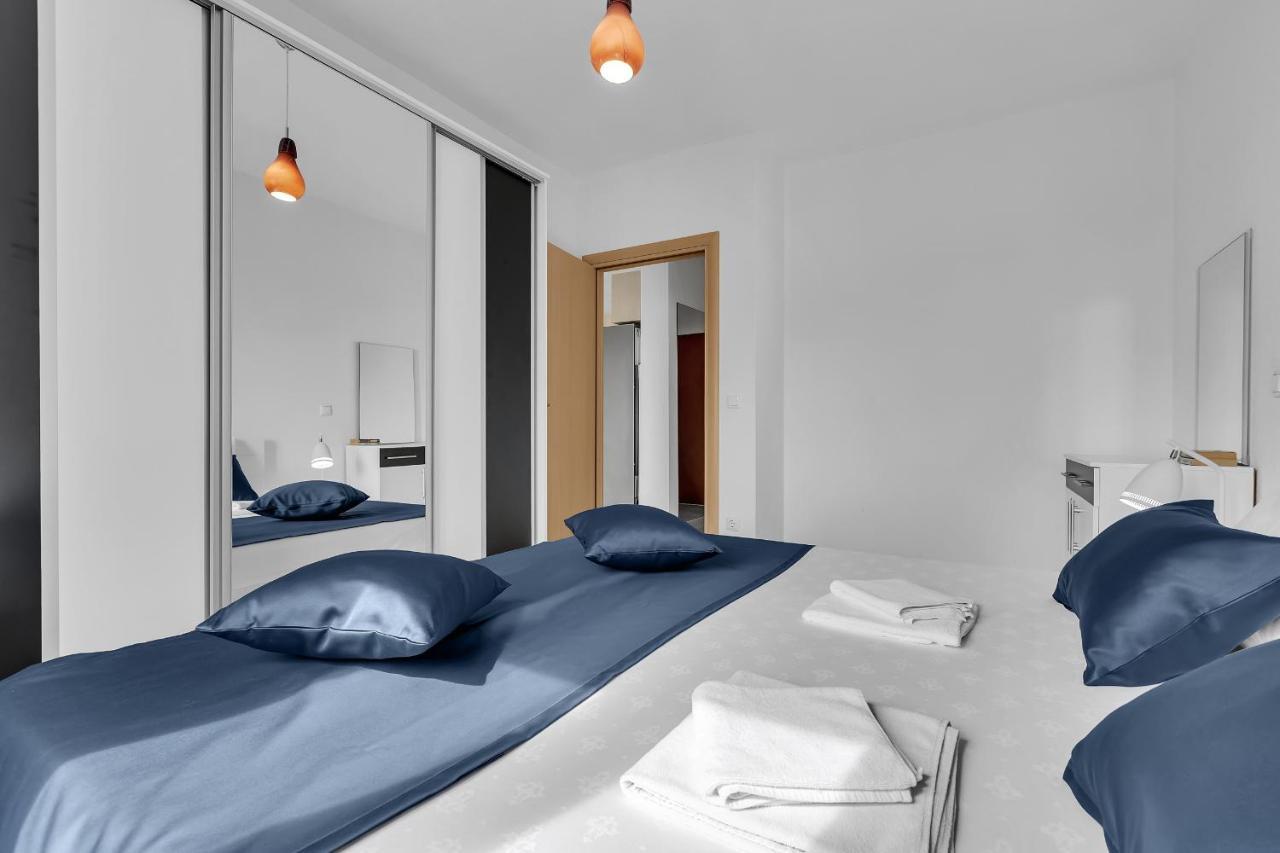 Apartments Lujnovic Makarska Extérieur photo