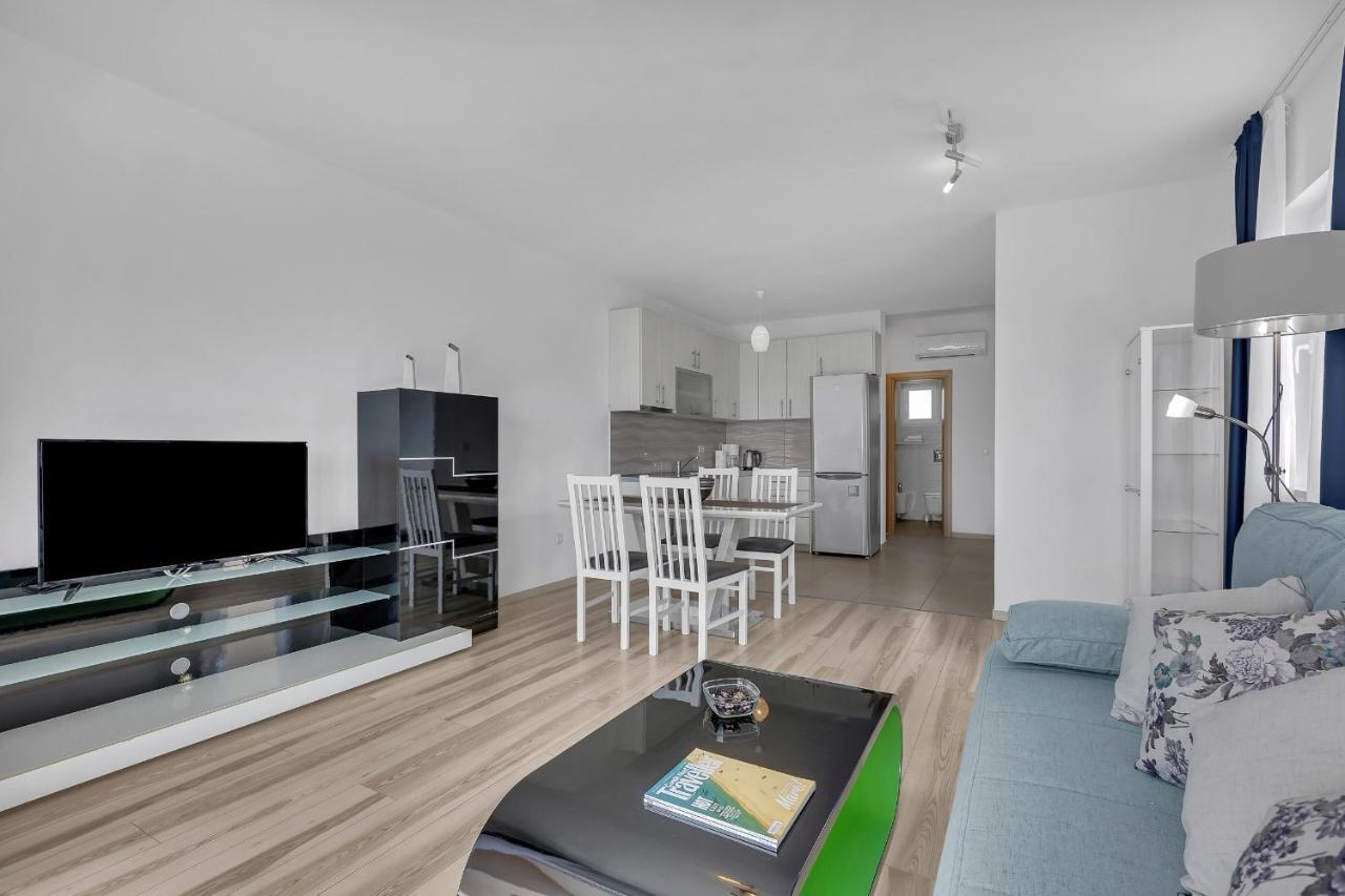 Apartments Lujnovic Makarska Extérieur photo